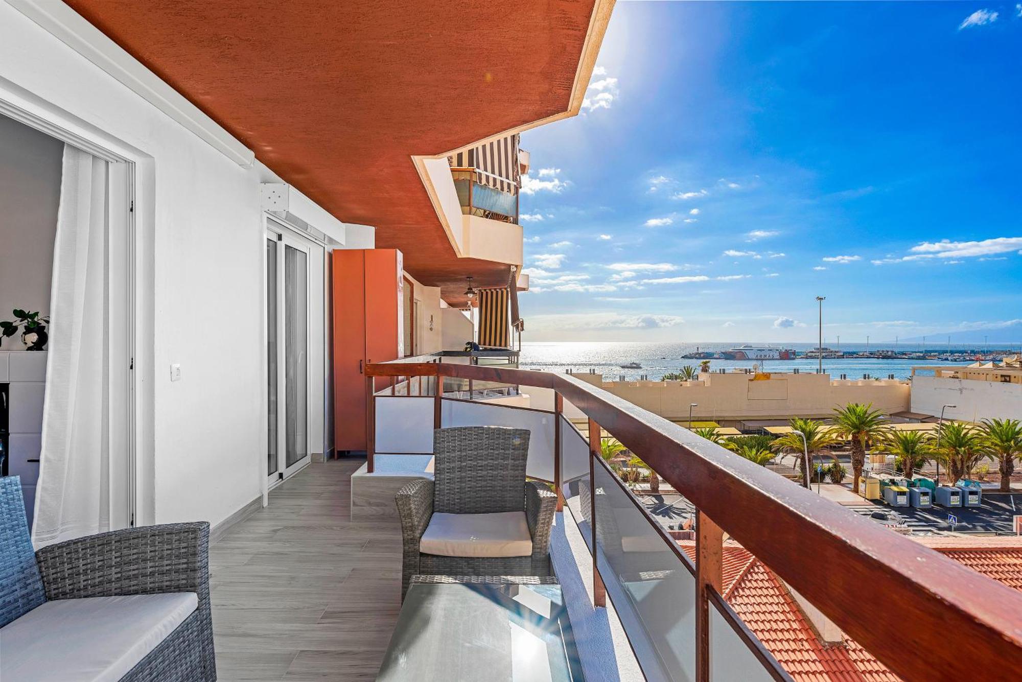 Sasha Suite Tenerife Лос Кристианос Экстерьер фото