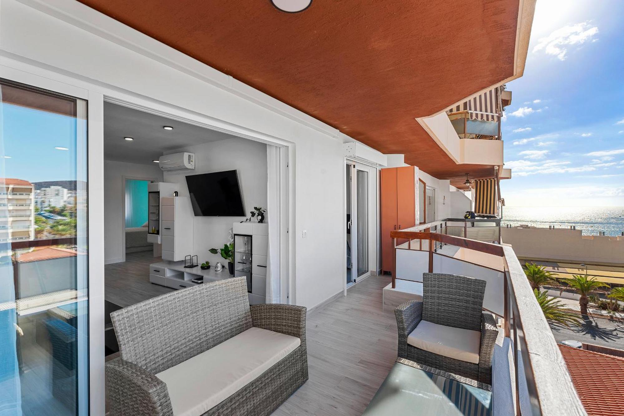 Sasha Suite Tenerife Лос Кристианос Экстерьер фото